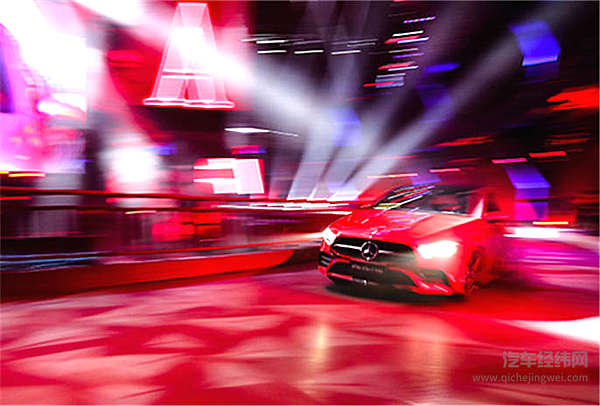 史上最便宜的奔驰上市 出场慢却令人印象深刻！