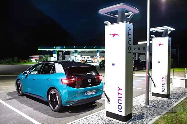 “补贴狂欢”让欧洲电动车销量首超柴油车