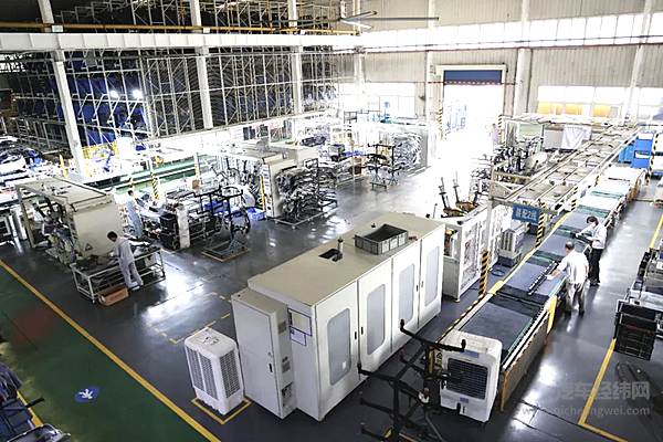 转型升级看东风 绿色鸿泰：低碳服务、智能制造齐头并进