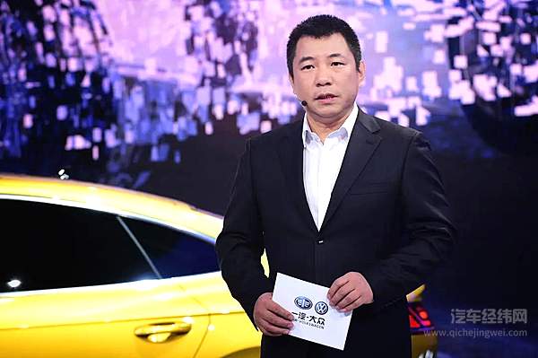 中国第一汽车集团有限公司党委常委、副总经理刘亦功