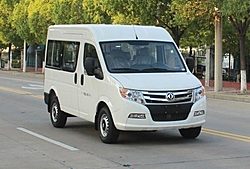 東風(fēng)御風(fēng)V9 2023款 143馬力 2.3L雙排國(guó)六柴油 封閉廂式貨車 總重2.4T