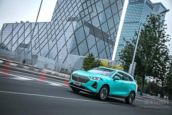 WEY玛奇朵抢鲜试驾会成功举办 打造前所未有的驾趣体验