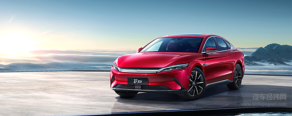 同样是30万元以下 选特斯拉还是比亚迪？