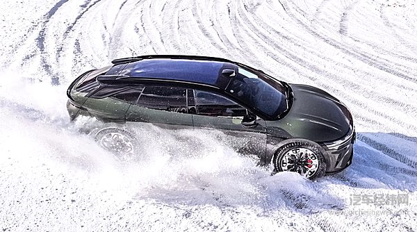 吉利四十不惑 2030战略锚定万亿营收目标