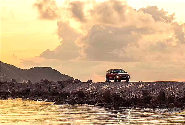 搭载1.6T小排量发动机 海马8S能否打响自主品牌反击战？！