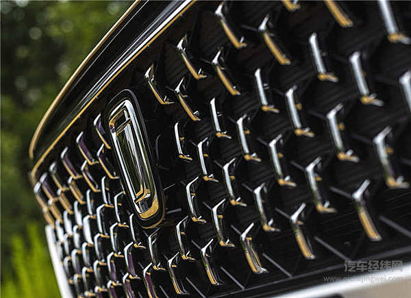 全面开花 一汽奔腾T33入局小型SUV市场！