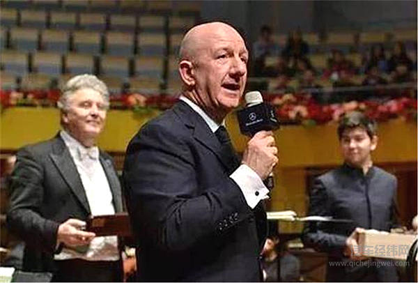 于犹他州全球首发，GLB和倪恺能否拯救奔驰的“美国梦”？