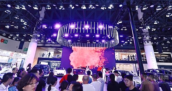 智享启航版领衔 远航汽车闪耀成都车展 重塑豪华出行新纪元