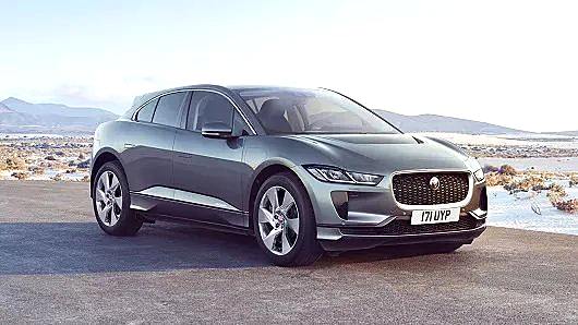  I-Pace是动力、操控极为优秀的跨界车型，但在纯电动中动力就显得「平平无奇」