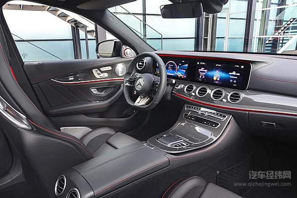 新一代梅赛德斯-AMG E 53 4MATIC+