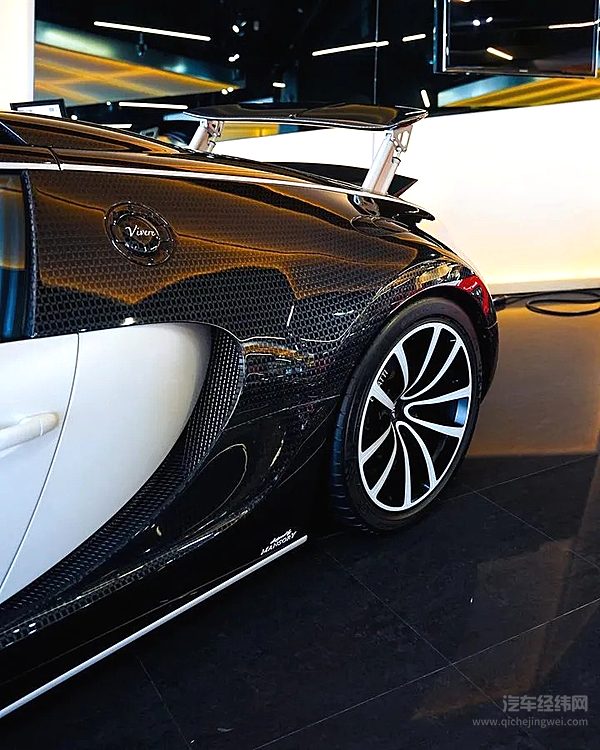 布加迪VeyronMansoryVIVERE特别版