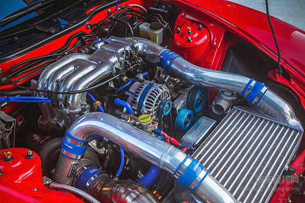 全中国最懂转子的人，可能在海峡对面