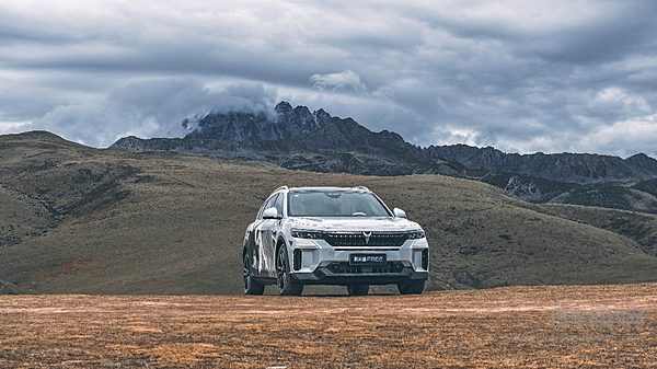 新款岚图FREE改走性价比路线 月销首破5000辆能否坚持？