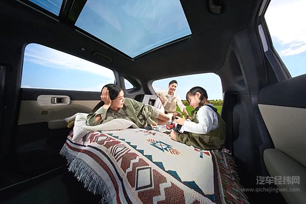 五菱星光S累计销量突破30000辆 树立10万级新能源家用SUV标杆！