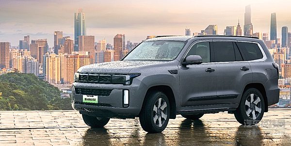 北京BJ60雷霆实力不错 但为何卖不过深蓝G318？