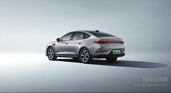 8.98万起！2026款秦家族DM-i 210KM长续航版上市 TBC限时免费赠送