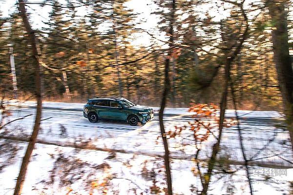 插混与增程的对决 岚图FREE和领克08谁更强？