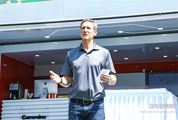 康明斯董事长兼首席执行官兰博文