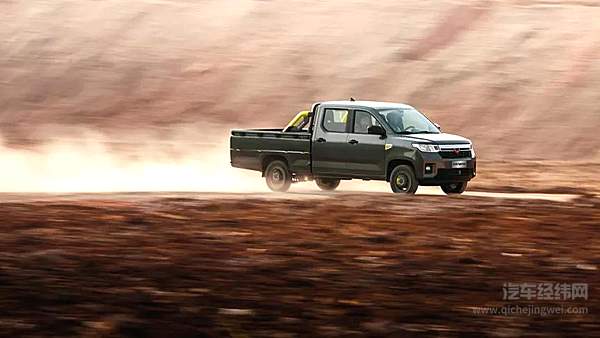 中国首款青春型皮卡 五菱征途2月22日开启预售！