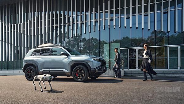 比亚迪方程豹钛3杀疯了 5大版本预售13.98万起！