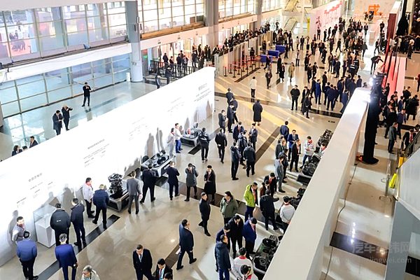 奇聚九州势智领赢未来 2025奇瑞汽车商务年会吹响