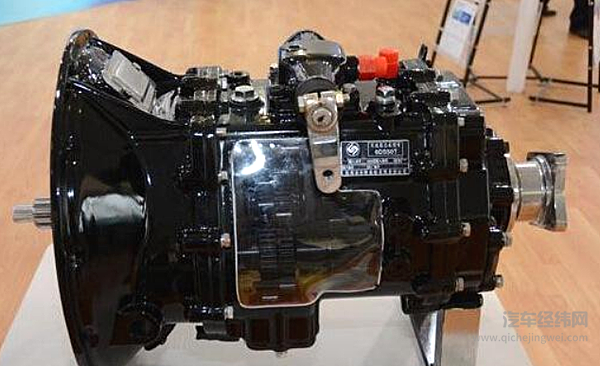 变革时代拥抱变化 法士特携多款汽车传动系新品闪耀沪上车展