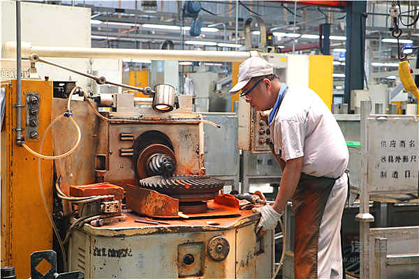 历史的沉淀，与科技的魅力同辉——探访一汽解放“老家”长春