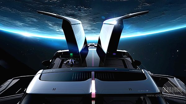 未来之美跃然眼前 高合HiPhi Y展翼而来