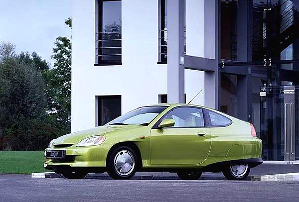 概念车越来越喜欢用封闭式车轮设计 它真可能回归吗？