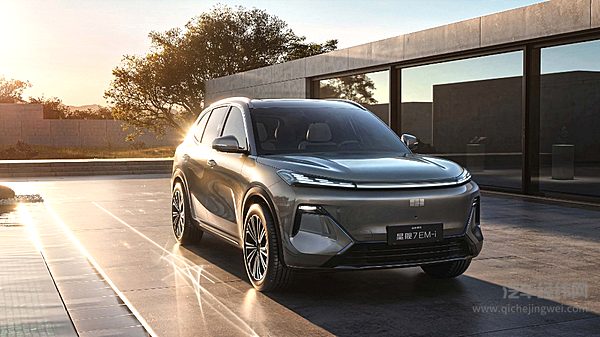 10万元出头可入手 风云T8和星舰7 EM-i谁更吸引人？