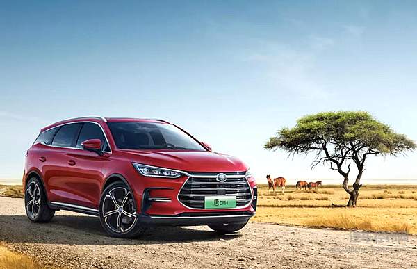 新能源变革期：由比亚迪DM-i“爆单”引发的思考