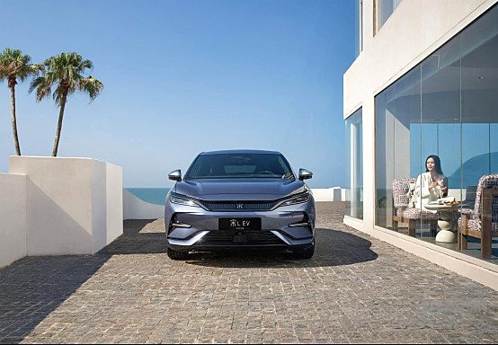 入门即卓越 款款皆超值 2025款宋L EV震撼上市 18.98万元起