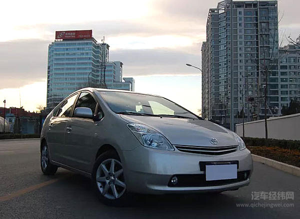 新能源车型酷炫，为什么却是混动车更畅销？