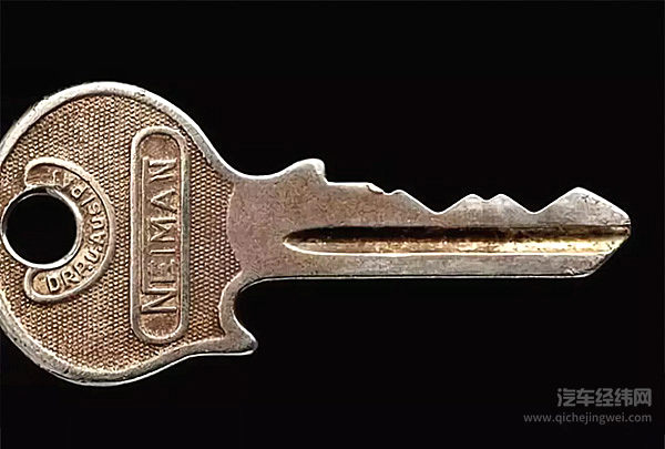 汽车指纹解锁是技术进步？其实只是个鸡肋！