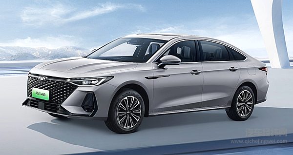 10万级新能源家轿二选一 吉利银河A7与风云A8谁更强？