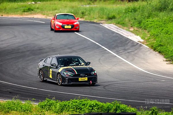 CDM与JDM巅峰对决 影豹用实力捍卫华流荣耀