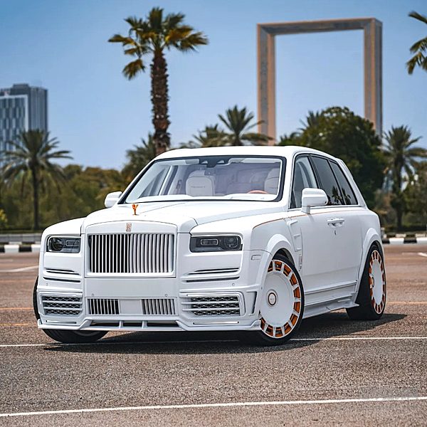 劳斯莱斯库里南MANSORY定制版