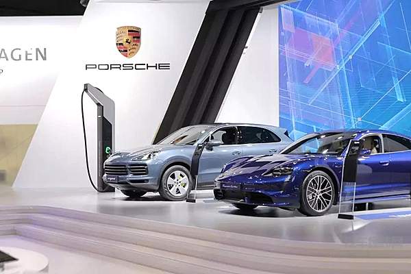 进博会里的小车展 有什么不一样的地方？