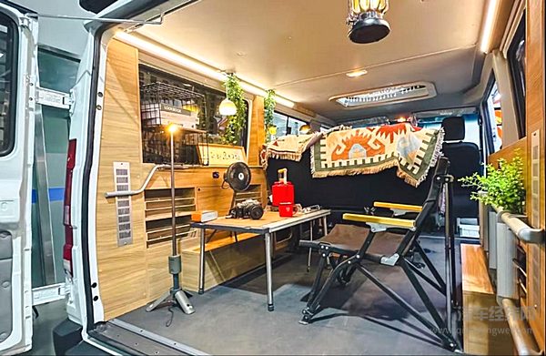 依维柯得意宿营车 解锁露营的无限可能