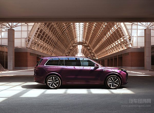 识别不出广告牌和真人 自动驾驶的问题不在这里