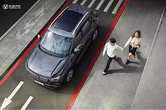 最高配不足十万 长安CS35 PLUS能否继承爆款基因？