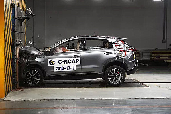 最新安全碰撞结果出炉 仅一款四星其余全五星！