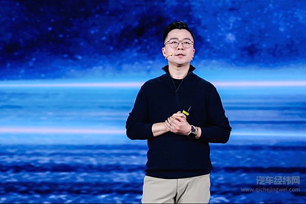 奇瑞汽车股份有限公司副总裁谢保军在现场讲话