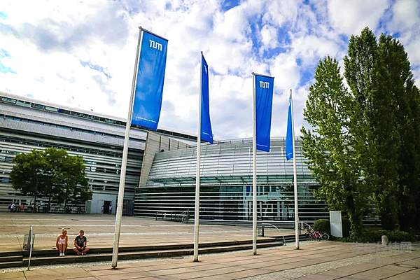 汽车发源地如何规避人才断层？ 德国汽车工业赢在第一步的关键！