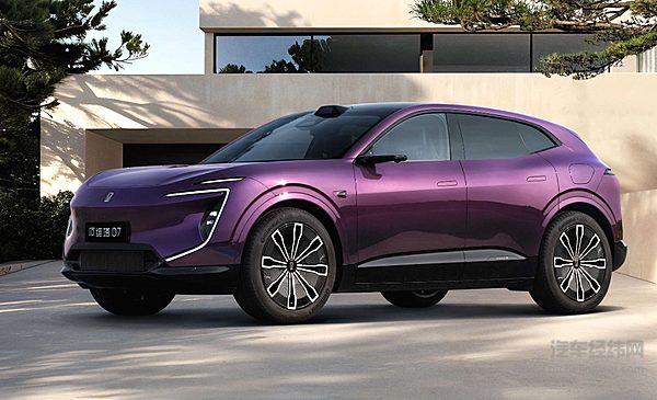 20万预算选纯电SUV 阿维塔07和小鹏G6谁更懂用户？