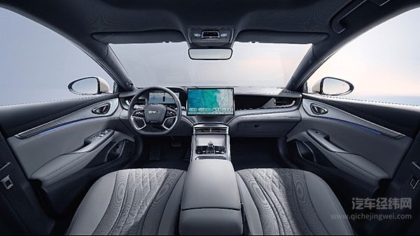 双豹齐发 比亚迪2025款海豹售17.58万元起、海豹07DM-i售13.98万元起