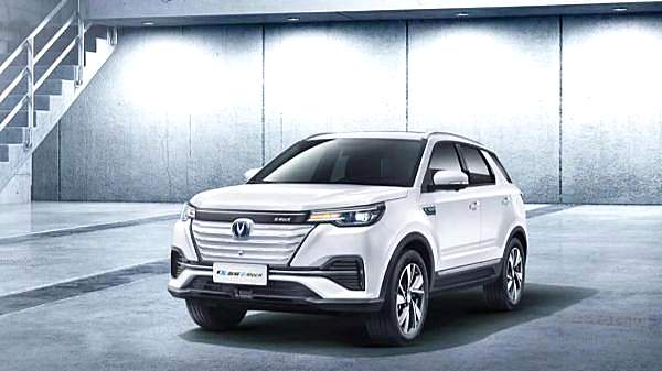 实力过硬重拳出击 长安CS55纯电版上市