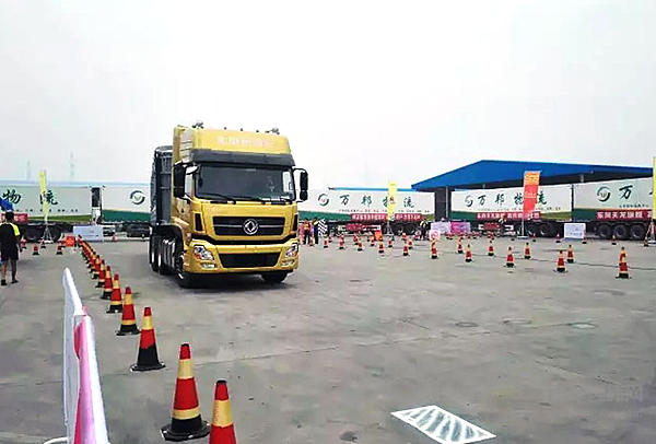 英雄汇聚 逐鹿中原——东风天龙驾驶员大赛郑州半决赛圆满落幕