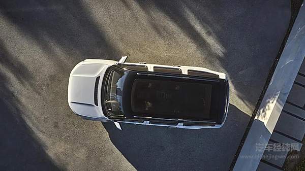 Jeep复活Grand Wagoneer “大杯美式”强势回归