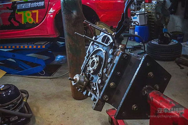 全中国最懂转子的人，可能在海峡对面